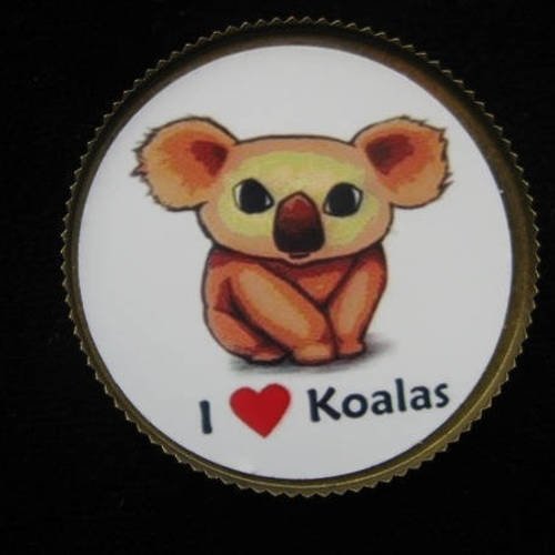 Broche fantaisie, i love koalas, sertie en résine / diamètre 30mm