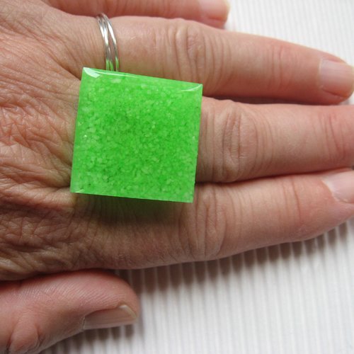 Bague carrée ajustable, sable vert, en résine, taille 25mmx25mm