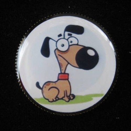 Bague fantaisie, chien cartoon, sertie en résine / diamètre 30mm