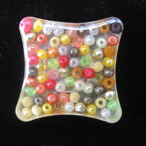 Bague carrée unisxe ajustable perles multicolores en résine taille 28mmx28mm