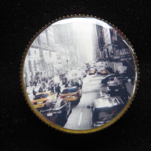 Bague vintage, new york city street, sertie en résine / diamètre 30mm