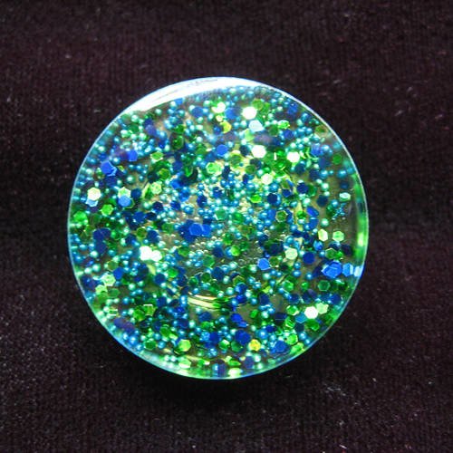 Bague unisexe ajustable microperles bleues et vertes en résine diamètre 25mm