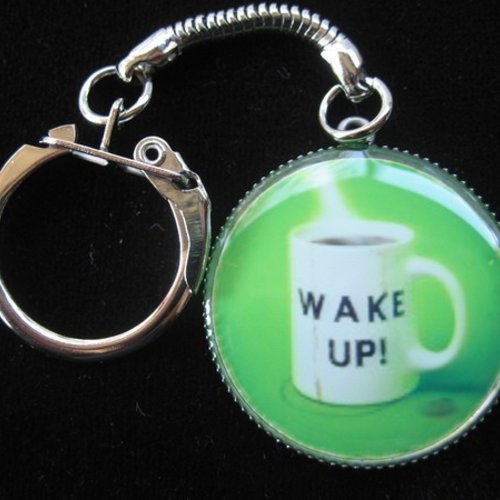 Porte-clefs fantaisie, wake up, serti en résine, diamètre 30mm