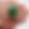 Très grande bague carrée unisexe ajustable perle noire sur fond vert et argenté en résine  taille 40mmx40mm