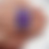 Très grande bague unisexe ajustable cabochon géométrique violet en fimo sur fond blanc nacré en résine taille 40mmx40mm