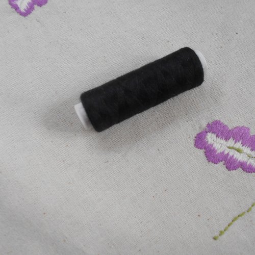 Fil de couture polyester 100 mètres noir