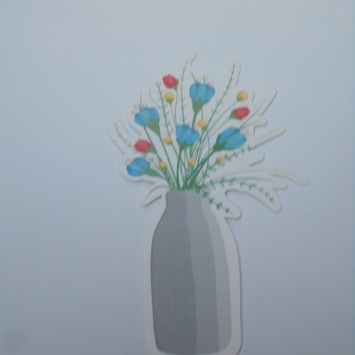 Découpe papier bouquet de fleurs dans son vase
