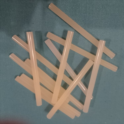 Lot 12 petits bâtons de colle pour pistolet à colle