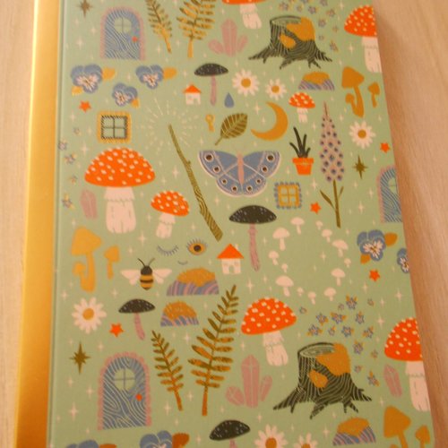 Carnet fantaisie vert tendre éléments brillants