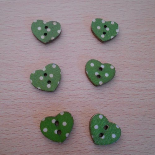 Lot 6 boutons bois coeur tons verts