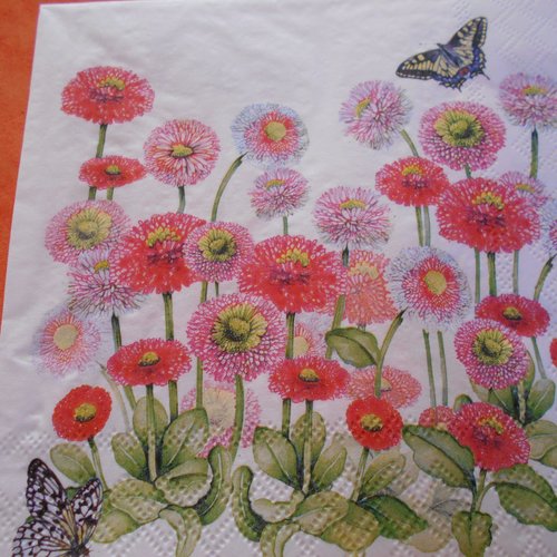 Serviette en papier vendue a l'unite thème pâquerettes