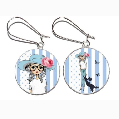 Boucles d’oreilles argentées avec cabochons en résine * miss mode *