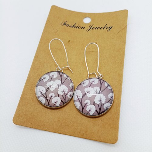 Boucles d’oreilles en acier inoxydable argenté avec cabochons en verre *fleurs du japon*