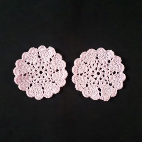 Lot 2 napperons dessous de verre crochet (modèle 16) 8 cm rose pâle