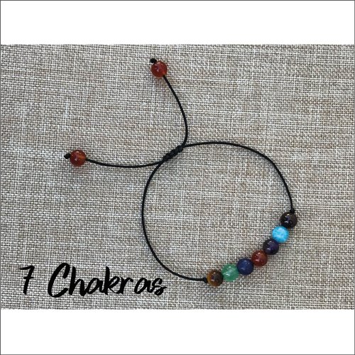 Bracelet 7 chakras en pierres naturelles d'améthyste lapis lazuli cornaline oeil de tigre aigue marine aventurine et grenat