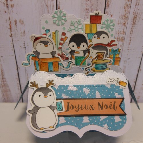 Carte de noël pop up la boîte 3d aux pingouins cadeau orange joyeux noël fait main