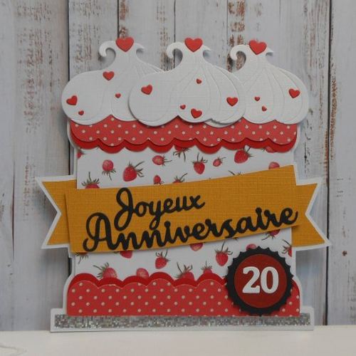Carte anniversaire en forme de gâteau fraises age personnalisable 20 ans fait main