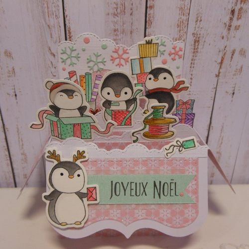 Carte de noël pop up la boîte 3d aux pingouins rose joyeux noël fait main