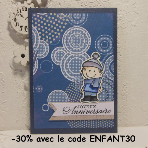 Carte anniversaire enfant petit garçon emmitouflé bleu fait main