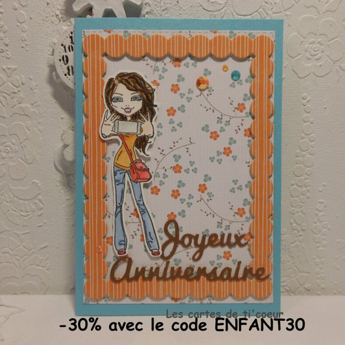 Carte anniversaire jeune fille au portable fleurs bleues et oranges fait main