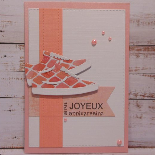 Déstockage carte anniversaire chaussures écailles rose saumon fait main