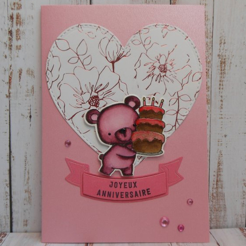 Carte anniversaire ourson au gâteau prune sur fond rose coeur blanc décoré foil enfant fille fait main
