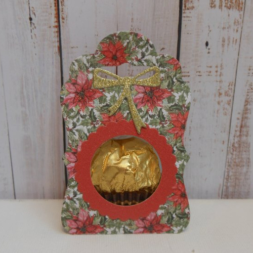 Ballotin individuel présentoir à chocolat cadeau d'invité marque place pour table de noël type ferrero poinsettia feuillage fait main