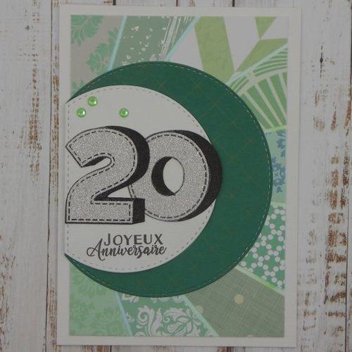 Carte anniversaire 20 ans argent pailleté et fond tons vert fait main