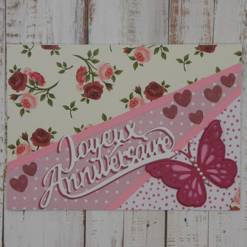 Carte anniversaire tons de rose papillon et coeur blanc fait main