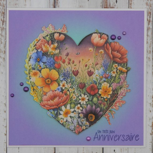 Carte anniversaire 15 x 15 coeur fleurs des champs fond bleuté mauve violet fait main