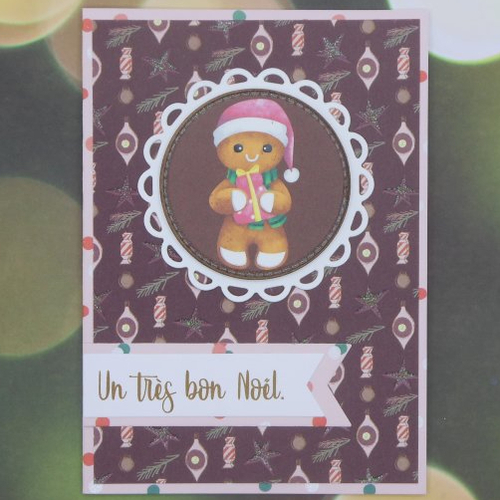 Carte de voeux joyeux bonhomme pain d'épices de noël rose et chocolat pour offrir carte cadeau