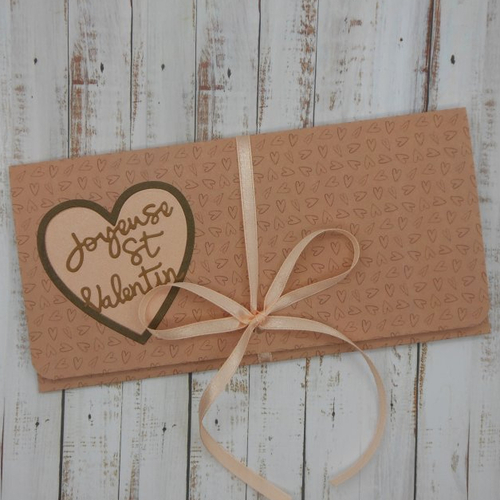Pochette cadeau billet, chèque, place de spectacle saint valentin petits coeurs caramel et saumon fait main