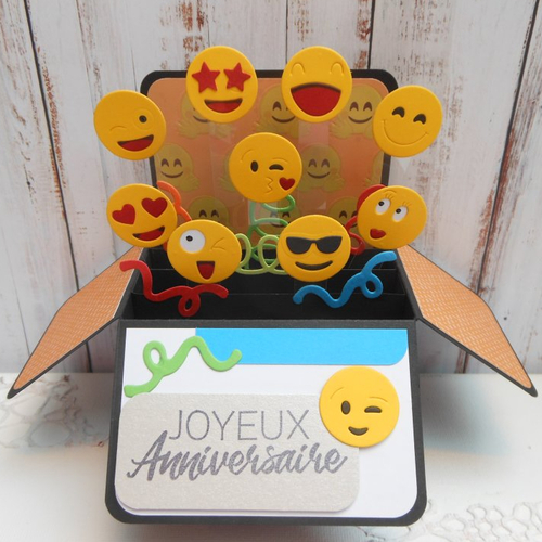 Carte anniversaire pop-up boîte 3d émojis émoticônes smileys clin d'oeil orange fait main