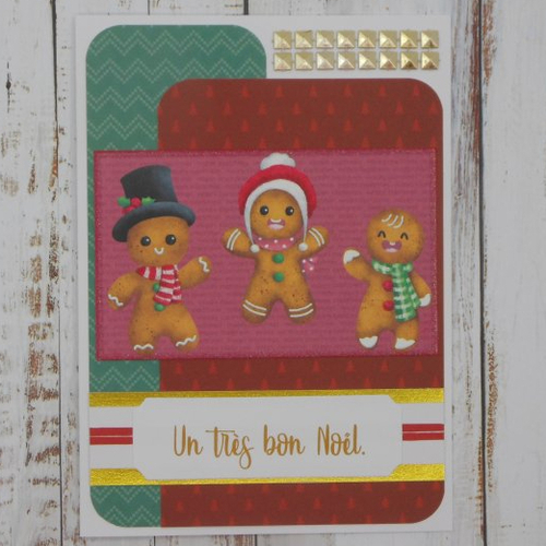 Carte de voeux noël 3 bonhommes pain d'épices de noël rose rouge et vert