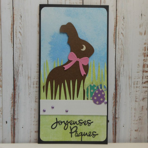 Carte joyeuses pâques 21,5 x 10,5 lapin en chocolat oreille croquée noeud rose et mauve fait main