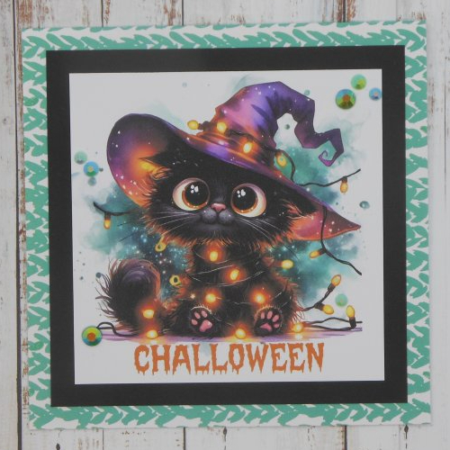 Carte chat halloween lumières oranges, fond noir et vert fait main