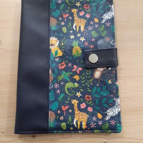 Protège carnet de santé