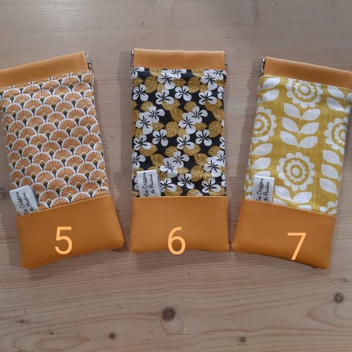 Etui à lunettes  7