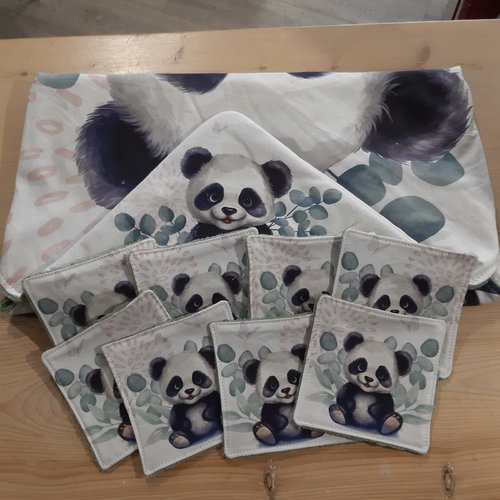 Ensemble cape de bain + lingettes