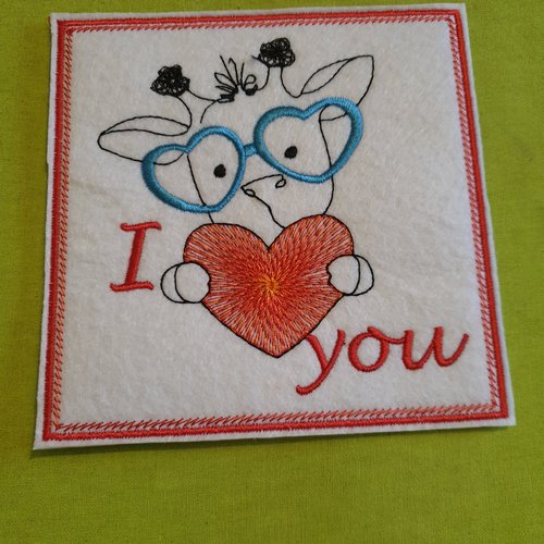 Carte de saint-valentin brodée – “i love you”