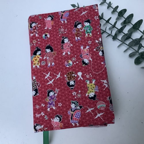 Protege livre grand modèle