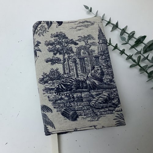 Protege livre de poche