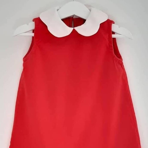 Epinette 2_4_6 ans, robe trapèze à pli creux et col pétale.