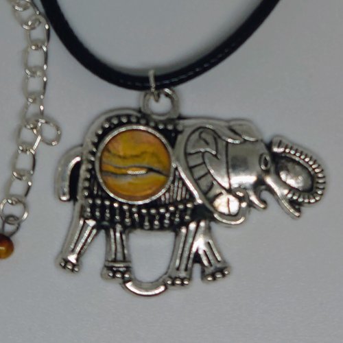 Pendentif "éléphant"