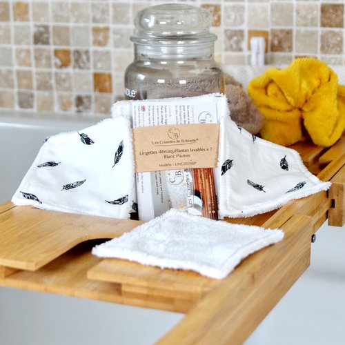 Lingettes démaquillantes lavables en éponge bambou et coton, lot de 7, blanc à motif plumes