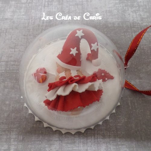 Sphère Boule De Noël à Poser Ou A Accrocher Avec Son Bébé Fimo