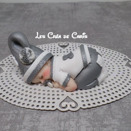 Bébé fimo garçon noël.
