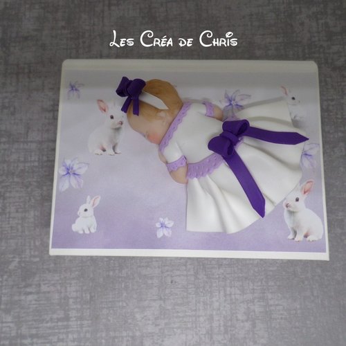 Boite livre avec son bébé.
