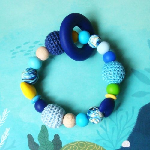 Anneau -hochet de dentition marine et turquoise