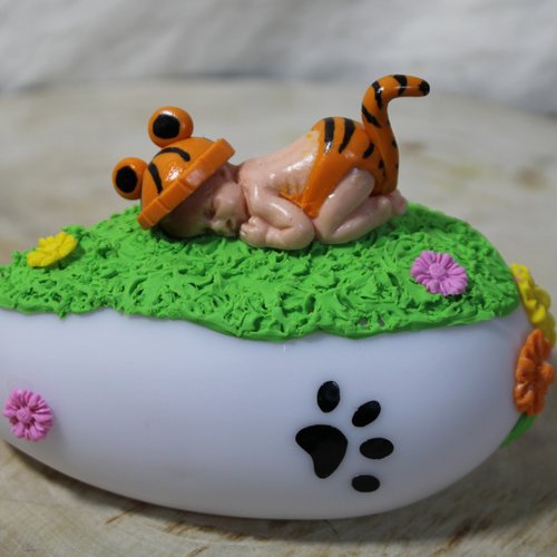 Veilleuse bébé tigrou